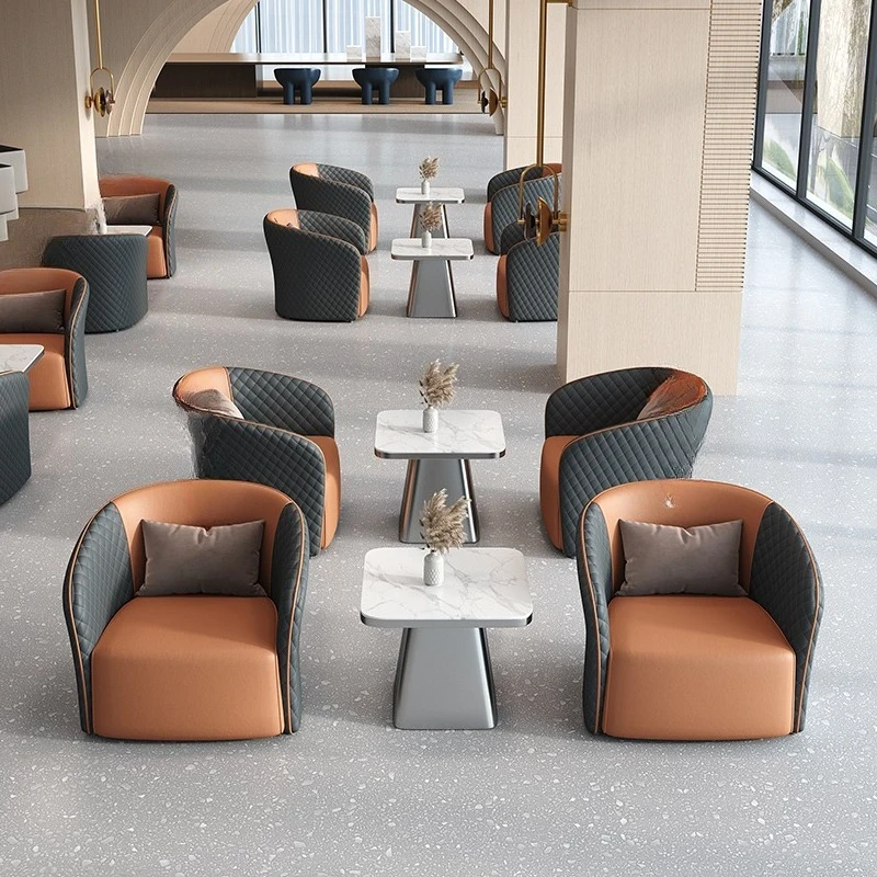 โต๊ะเจรจาธุรกิจสำนักงานขายสไตล์โมเดิร์นหรูหราเบาๆ พร้อมเก้าอี้ 4 ตัว โต๊ะกลมเล็ก โต๊ะและเก้าอี้สำหรับการเจรจา