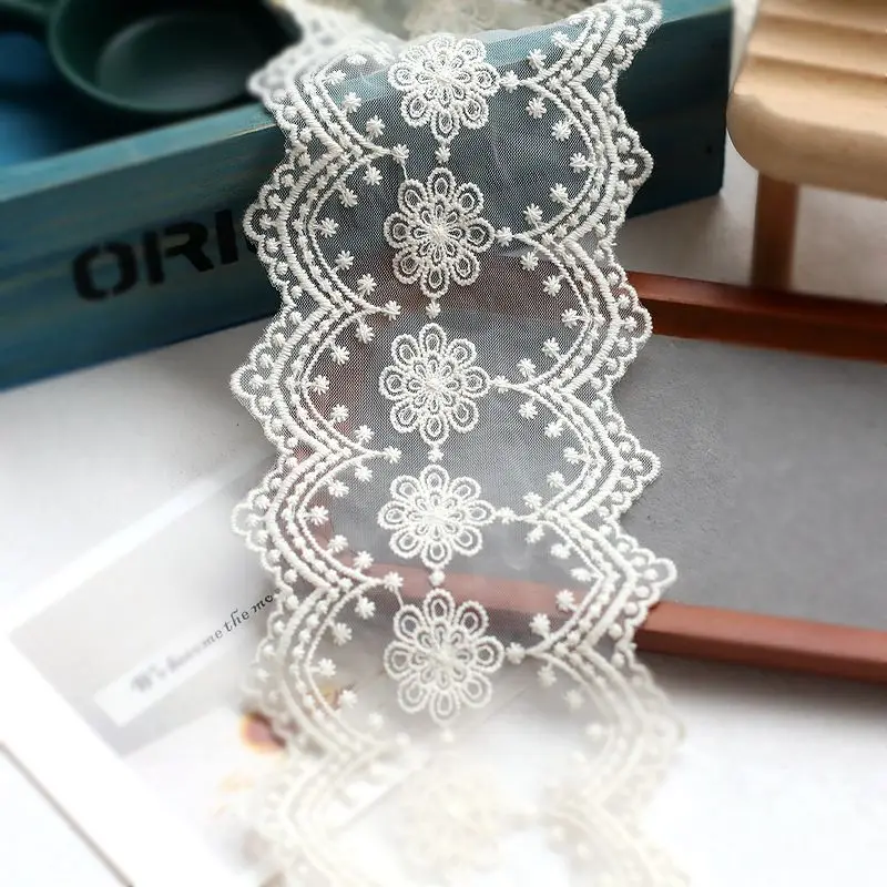 10 cm breites, mit Blumen besticktes Spitzenband zur Dekoration von Kleidern, Kleidung, DIY-Bastelbedarf, Handarbeiten, Nähzubehör – Detail 6