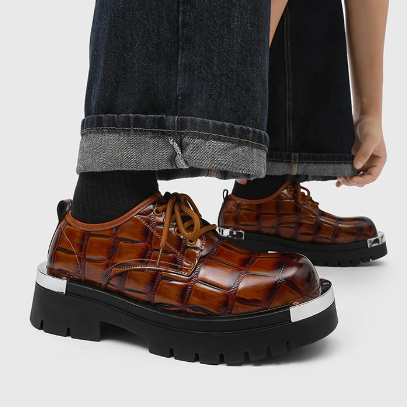 

Men's Leather Casual Shoes Retro and Niche Style with Metal Toe Caps Thick Soles for Heightening Trendy Street Brand Shoes.