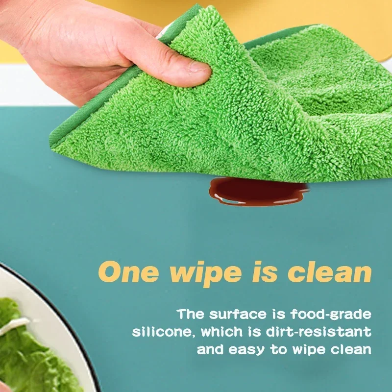 High Quality Food Grade Silicone Waterproof Placemat Heat Insulation Anti-Skidding Washable Table Mat for Kitchen Dinner