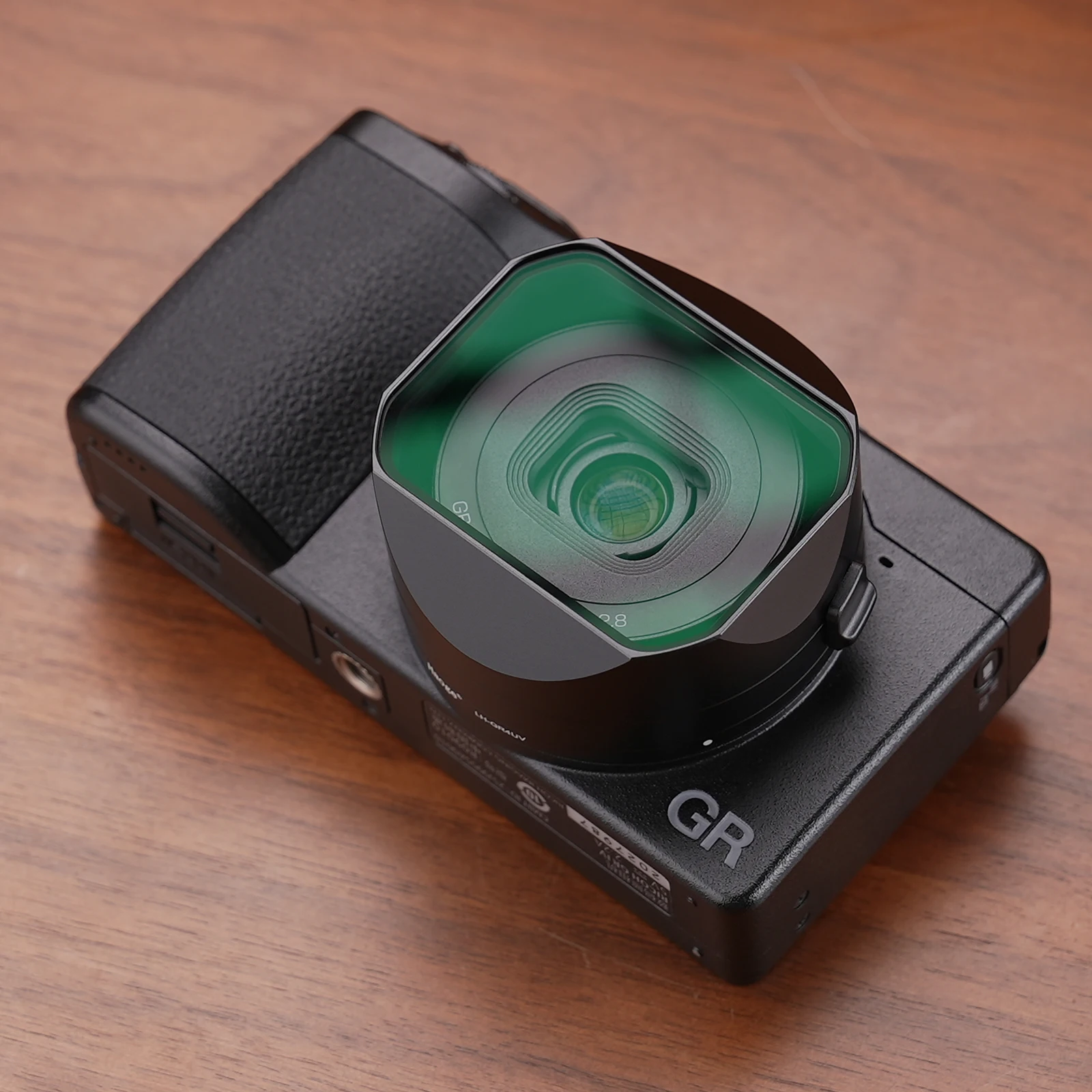 Haoge GR4 Metall-Objektivblende mit integriertem UV-Filter für RICOH GR IV GRIV HDF Monochrom-Kameraobjektiv-Zubehör, Bajonettanschluss – Detail 7