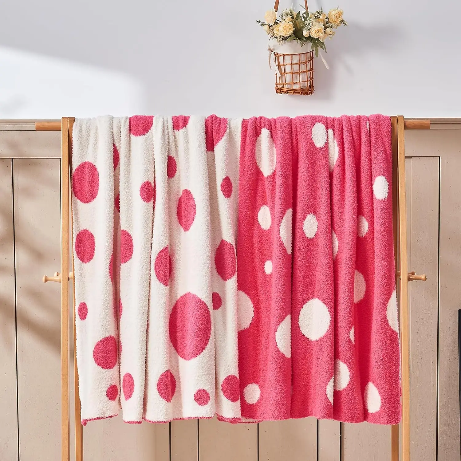 

Polka Dot Throw Blanket For Couch Sofa Bed, Reversible Cozy Fluffy Super Soft Bedroom Blanket, Plush Hot Pink Throw Blanket,