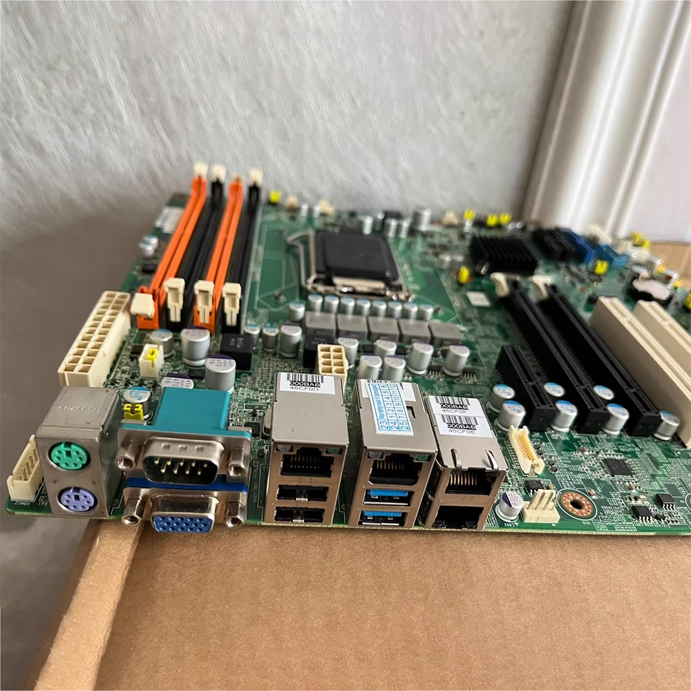 

Серверная материнская плата ASMB-782G4 V1.16 ASMB-782G4-00A1E