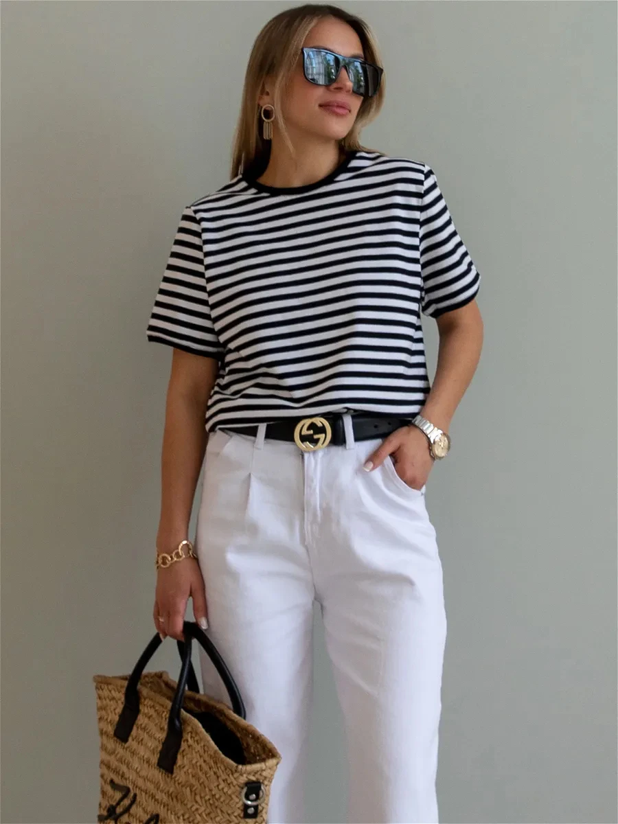 Women'S Contrasting Striped Printed T-Shirt Round Neck Loose Short Sleeved Fashionable And Simple Commuting Top Tee