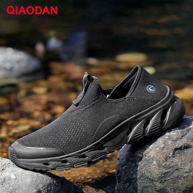 

QIAODAN Wading Shoes for Men 2024 New Summer Breathable Lightweight Anti-Slippery Jogging Casual Outdoor Sneakers XM25240215