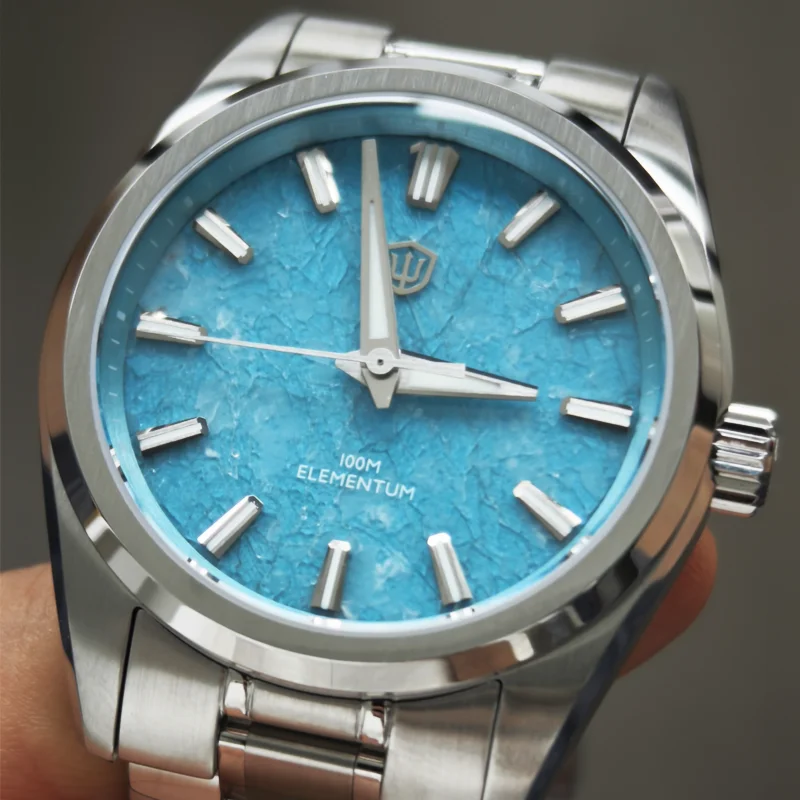 

Новые кварцевые часы Watchdives WD0003D 38 мм для мужчин, механизм VH31, синий циферблат с кристаллами, сапфировое стекло с AR-покрытием, люминесцентные стрелки BGW9, водонепроницаемость 10 АТМ, роскошные наручные часы