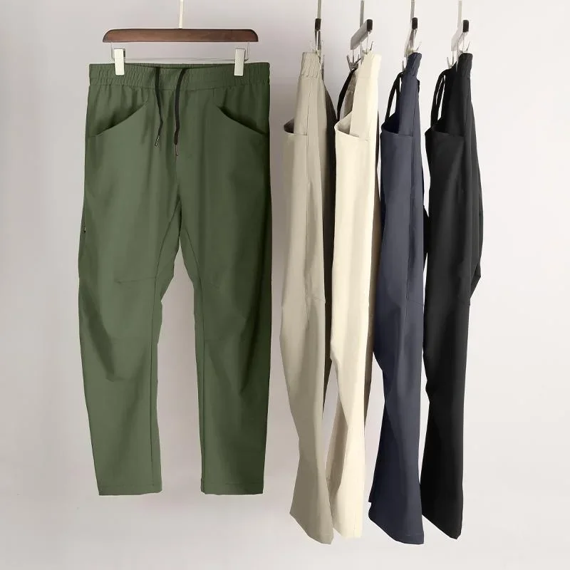 بنطال رياضي رجالي سريع الجفاف كاجوال مستقيم مناسب مع جيب بسحاب رفيع للاستخدام الخارجي، تصميم بخصر مطاطي لراحة ركوب الدراجات