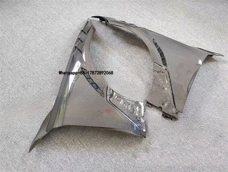 

Carbon Fiber fender for G26 four door