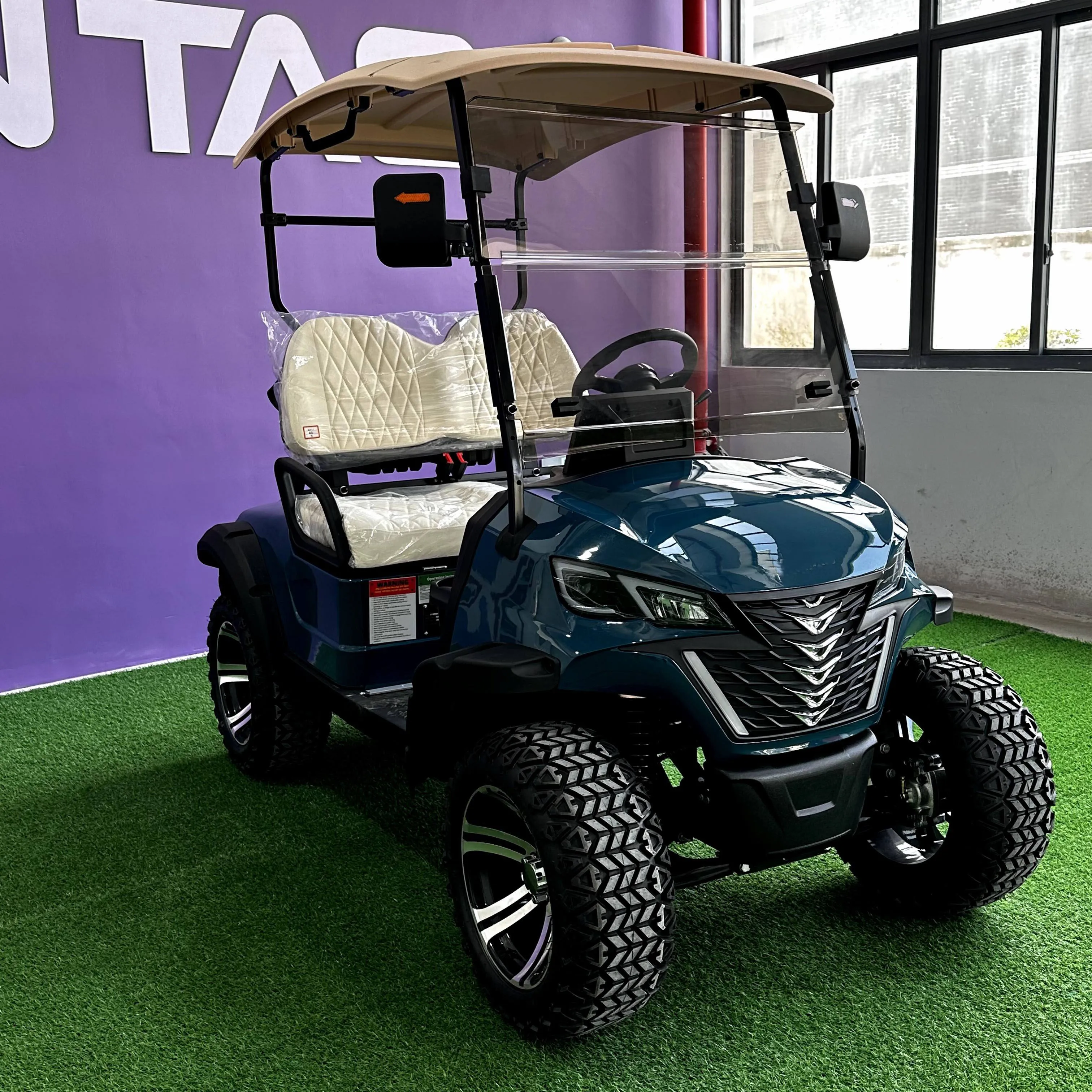 Best Prices Mini Golf Carts Lithium Adult Golf Scooter Great quality Four wheels 4 Seater Solar Panel Powered Electric Golf Cart