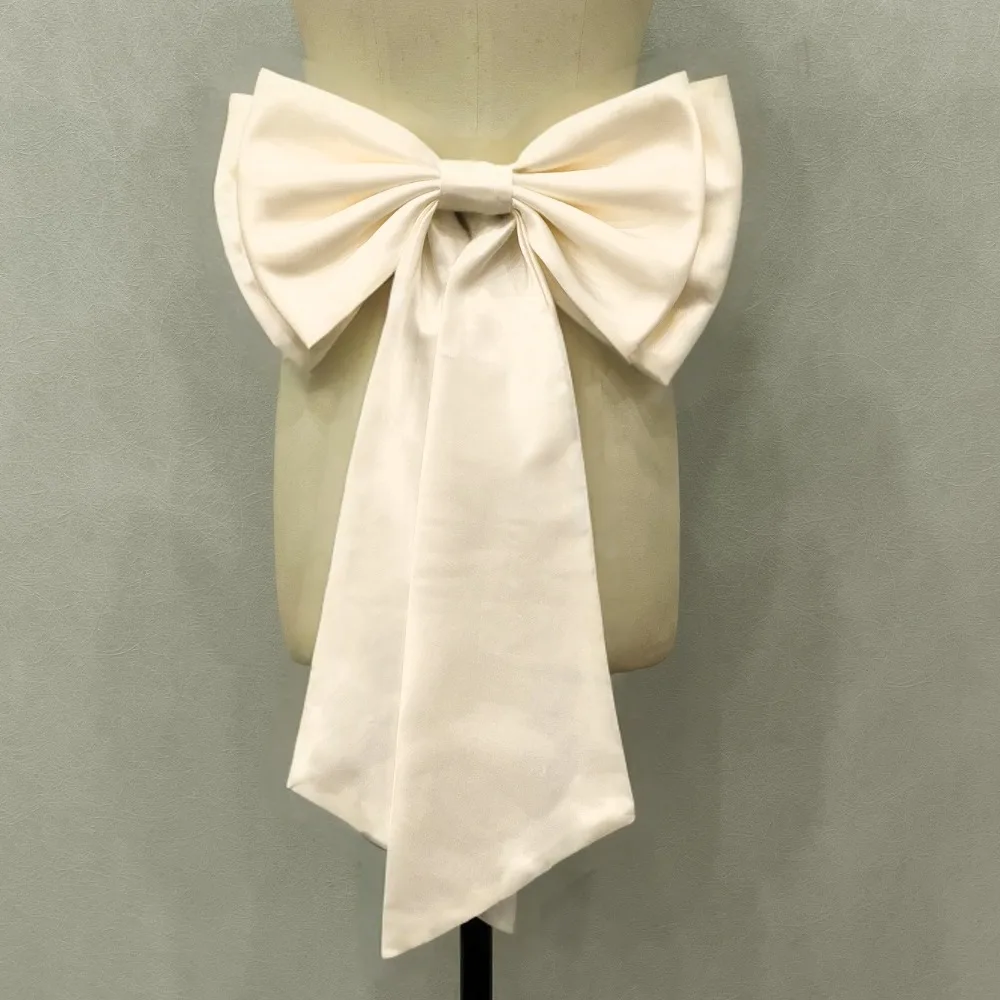 

Elegant Removable Bowknot Waist Ornament Large Satin Tulle Bow Bow Bridal Belt Wedding Dress Decorations Sophisticated Gown