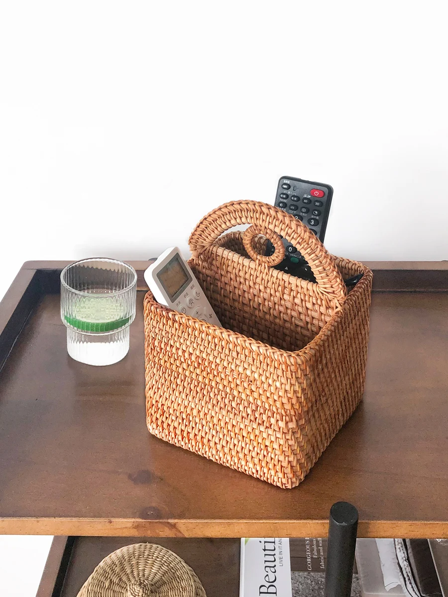 Vine Weaving Vintage Living Room Tea Table, Mobile Phone Remote Control Storage Box, Creative Multi grid Cosmetics