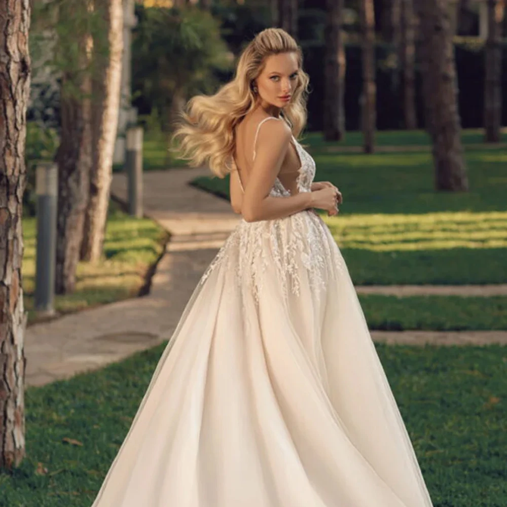 Spaghettibandjes Trouwjurken Mouwloos Ivoor Kant Bruidsjurken Hof Trein Vestido De Novia Prachtige Nieuwe Robe De Zomer
