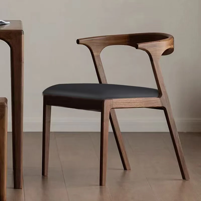 Light luxury modern solid wood dining chair