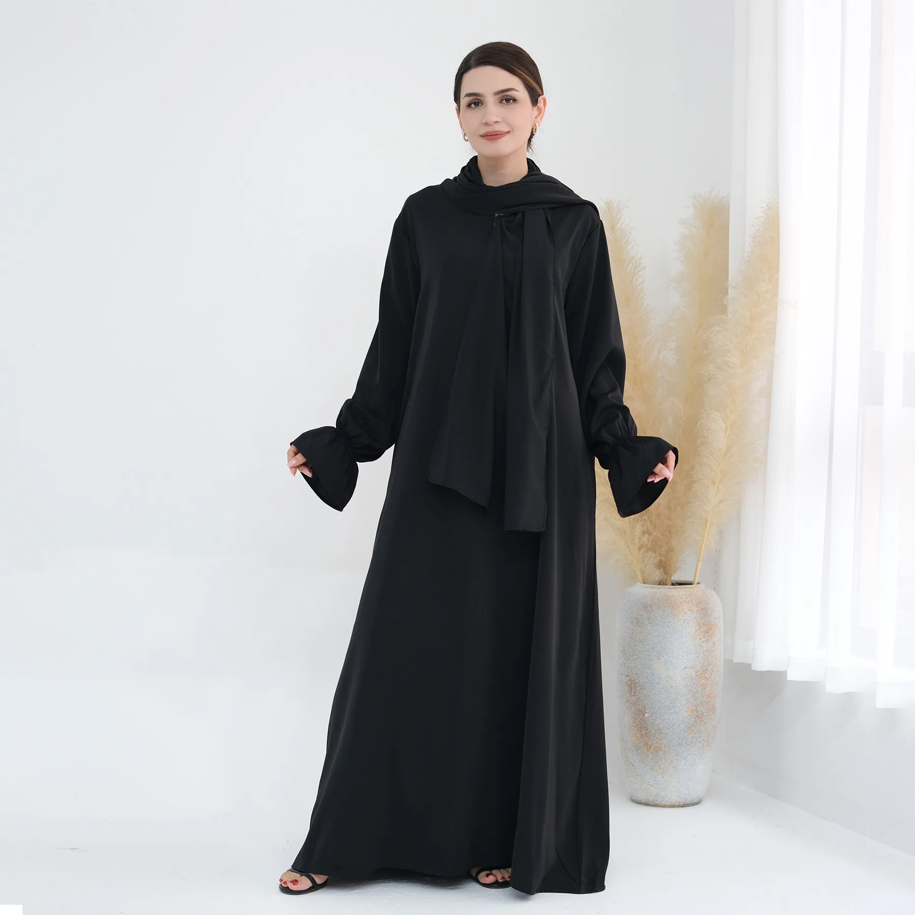 

Muslim Women Dubai Abaya Modest Dress Hijab Kaftan Ramadan Hooded Robe Femme Islam Clothing Eid Djellaba Prayer Garment Jalabiya