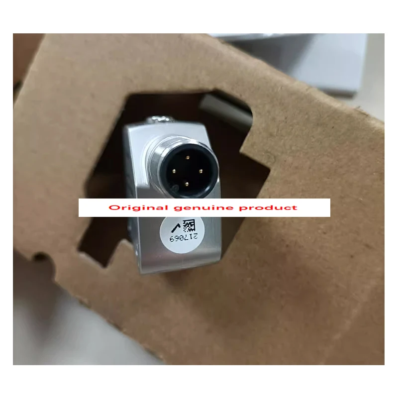 Original BANNER Laser ranging sensor Q4XFPLAF310-Q8