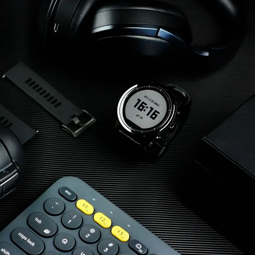 Thumbnail 4 - #13 Best Black Smartwatches to Buy In 2026