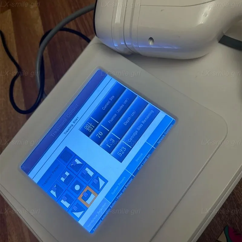 Macchina portatile per modellare il corpo con riduzione del grasso Smas Lippsonic focalizzata ad alta intensità