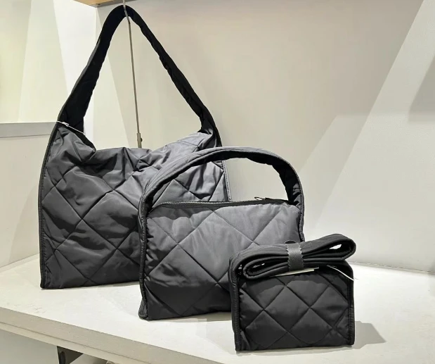 in Stock and Fast very Cos Women Diamond Plaid Quilting Large Capaci Shoulder New Underarm Messenger Bag Pleat Tote Bag