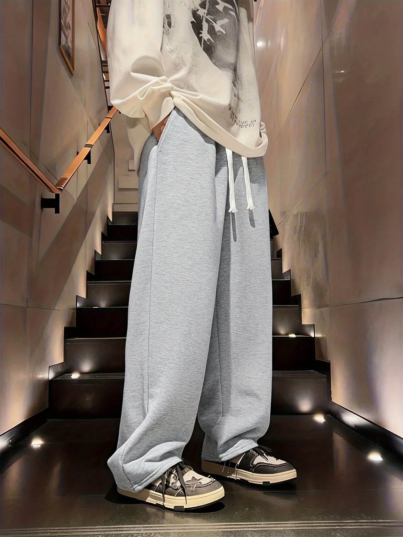 

Men's Thermal Jogger Pants Elastic Waist Drawstring Straight-Leg Fit Winter Side Pocket Casual Athletic Wear Durable Fabric