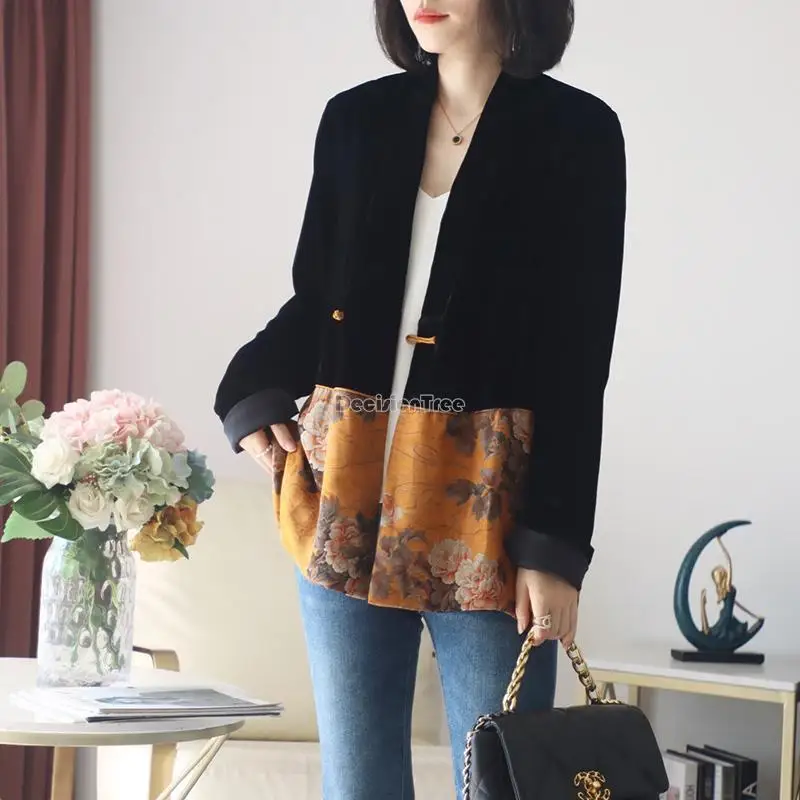 2023 new coat women\'s chinese style retro long sleeve top chic retro new chinese velvet stitching design cheongsam button coat