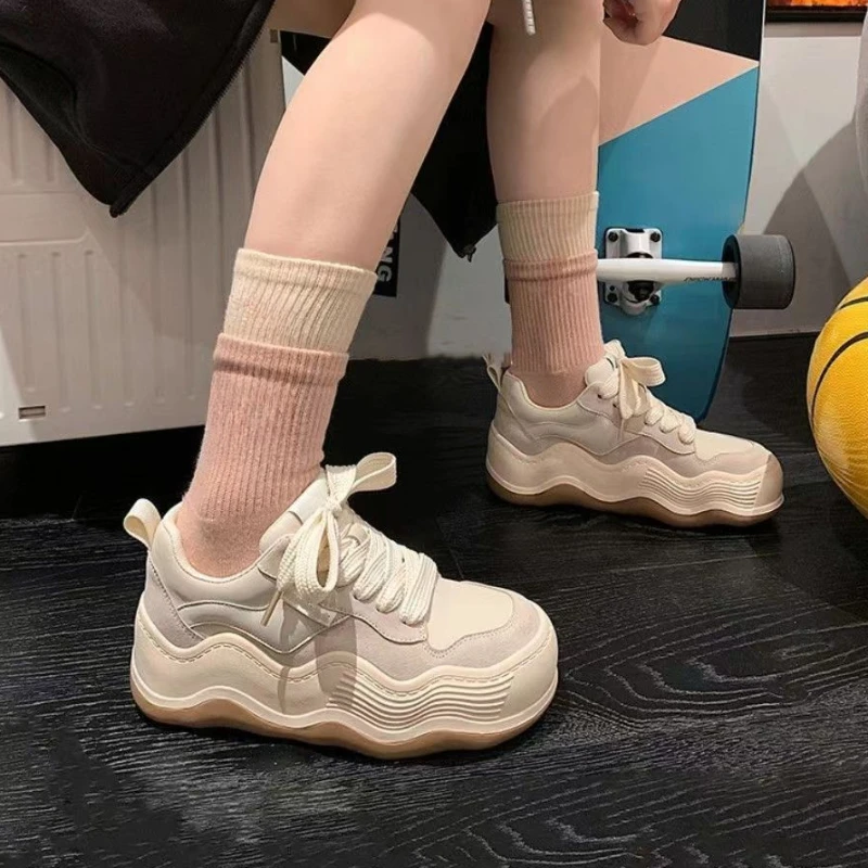 Kawaii Lace Up Shoes for Women 2024 Sneakers High on Platform Pink Sports Woman Footwear Cute Athletic Off White Autumn Fashion