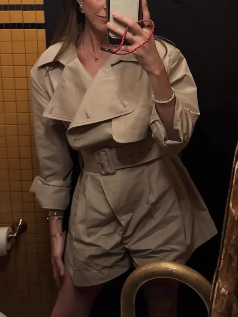

Women Fashion Windbreaker Jumpsuit Turn-down Collar Long Sleeve Single Breasted Fashion Casual Playsuits