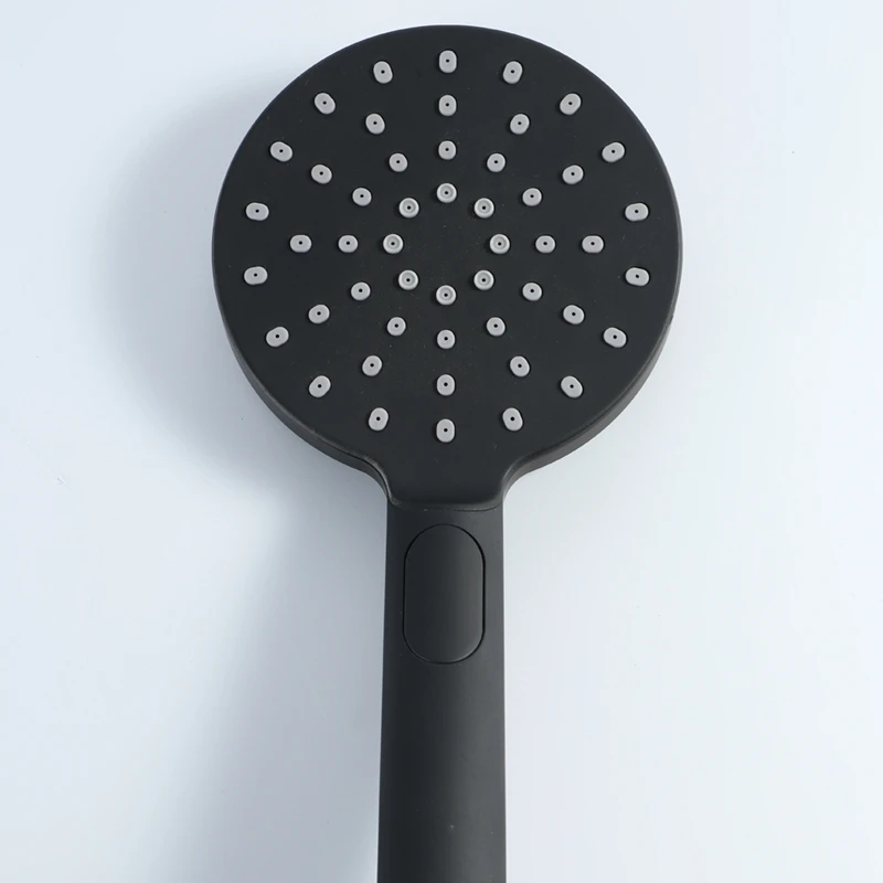 Trzyfunkcyjna czarna ręczna głowica prysznicowa do montażu na ścianie, okrągła głowica prysznicowa ABS do użytku domowego z wężem i uchwytem prysznicowym