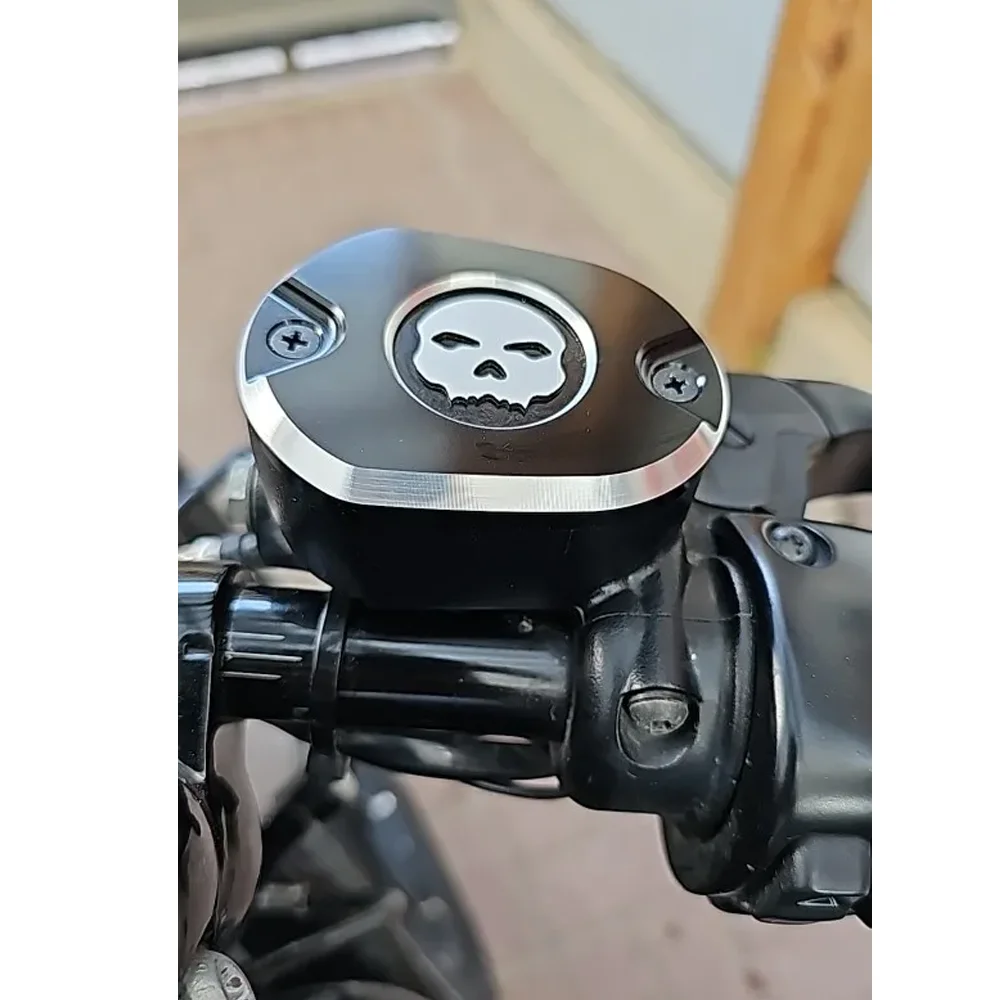 Motorcycle Front Brake Fluid Reservoir Oil Cup Cap Master Cylinder Cover For Harley XLH 883 883L 883N 1200C 1200N 48 Sportster