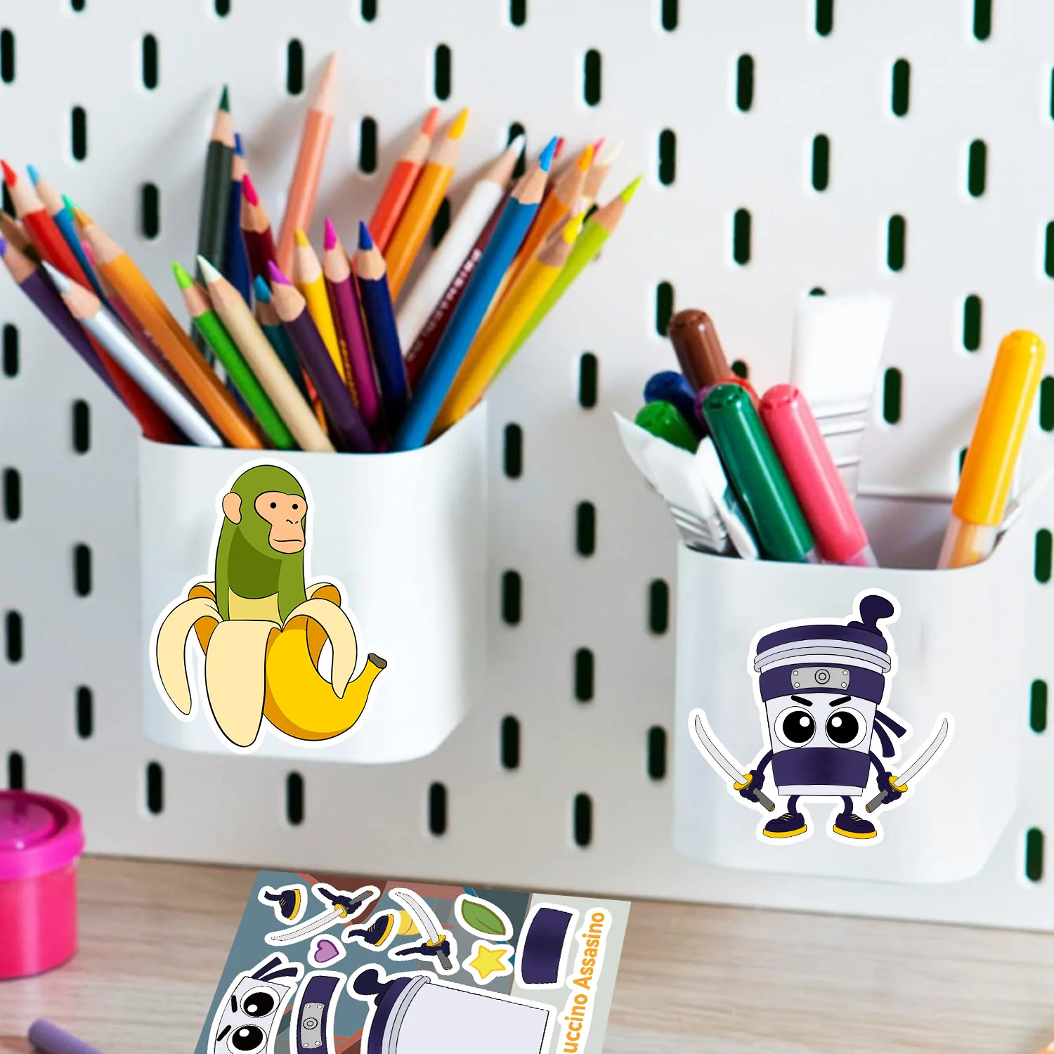 8 قطع من سلسلة شان هاي جينغ الأصلية الأجنبية تصنع ملصقات وجه - شارات يدوية مقاومة للماء ديكور ذاتي الصنع على المجلات