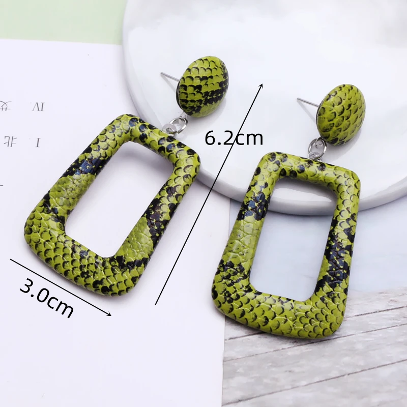 New Green Color Hang Earrings for Women Flower Round Heart Leaf Butterfly Metal Brincos Sweet Jewelry Summer Christmas Girl Gift