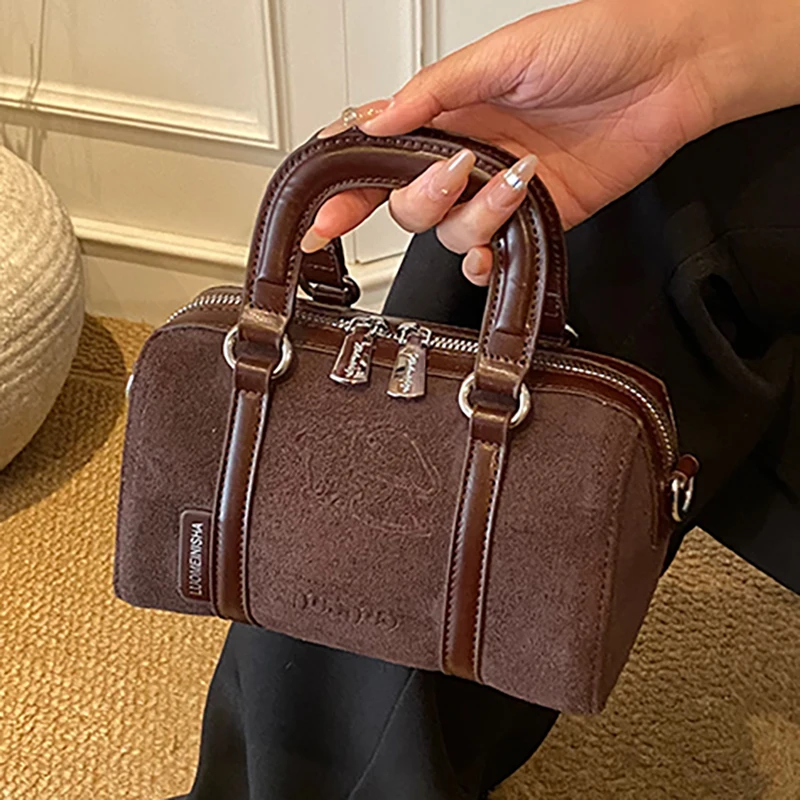 Trend Women Niche Design Delicacy Boston Bag Lady New Vintage Square Bag Female Fashion Burgundy Casual Versatile Messenger Bag