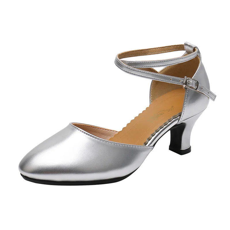 Chaussures de danse latine à bout fermé pour filles, nouvelle marque de chaussures de salle de bal, de Tango, de Salsa, brillantes