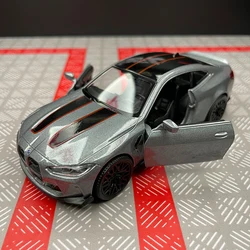 1:36 bmw m4 csl m3 Legierung Sportwagen Modell Druckguss Metall Rennen Super Car Fahrzeuge Modell Simulation Sammlung Kinderspiel zeug Geschenk