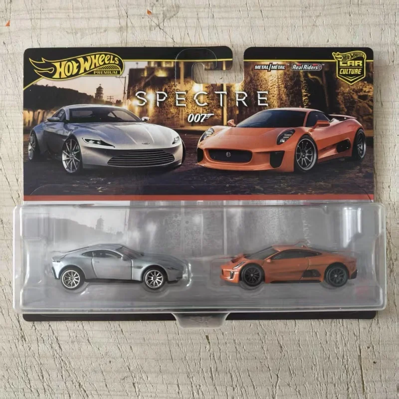 Hot Wheels-Juego de coche doble de cultura, Nissan GTR Alpha Jaguar, parte inferior de hierro, neumático de goma, coche de aleación, colección de regalos HBL96
