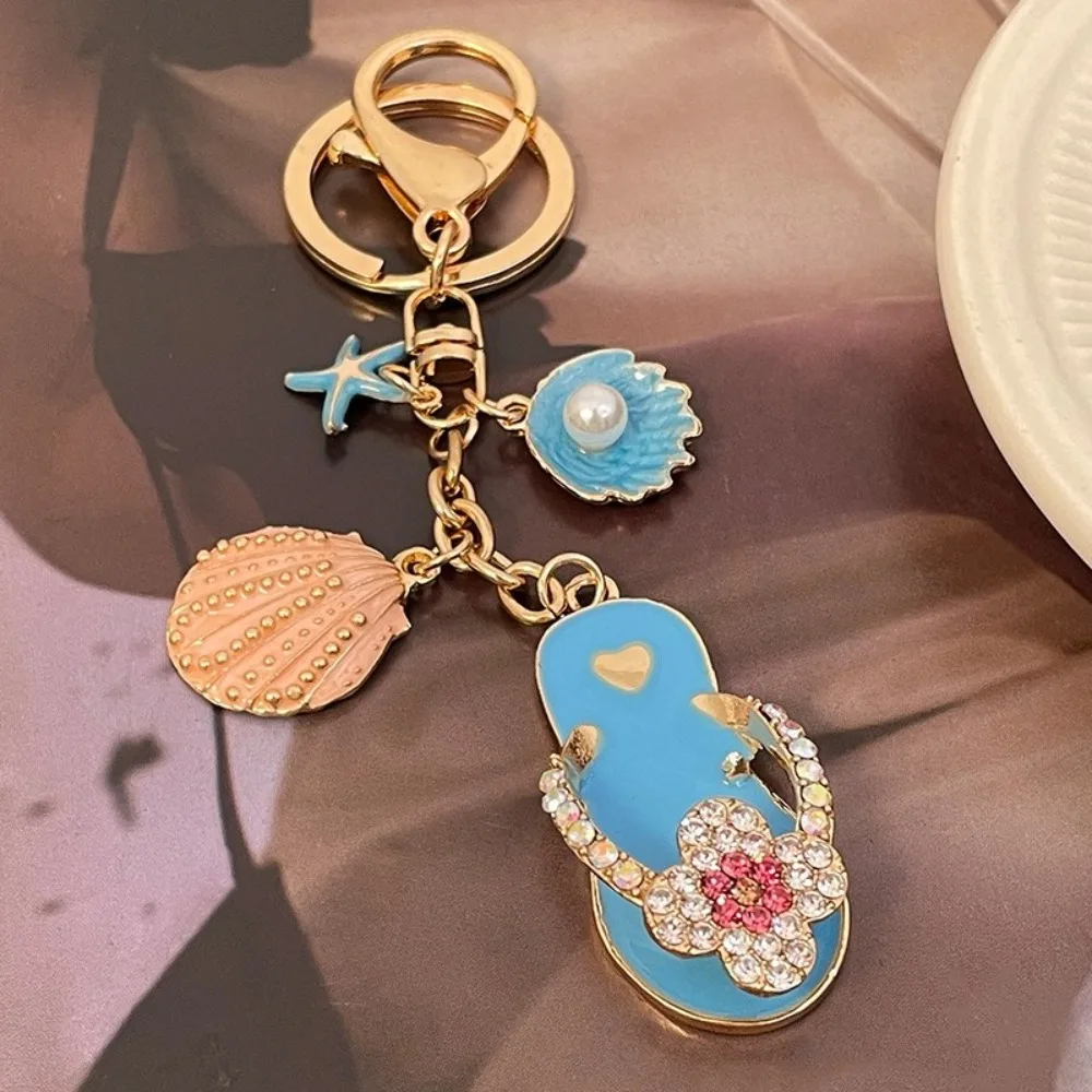 

Cute Slipper Key Chain Flip Flops Four Leaf Clover Sea Beach Pendants Creative Personality Starfish Shell Keyring Beach Jewelry
