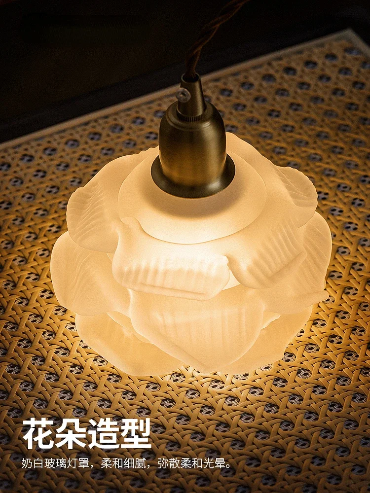 

Luxury lamp, restaurant chandelier, art dining table, bar table, rose flower designer, dining room, tea room, all-copper French