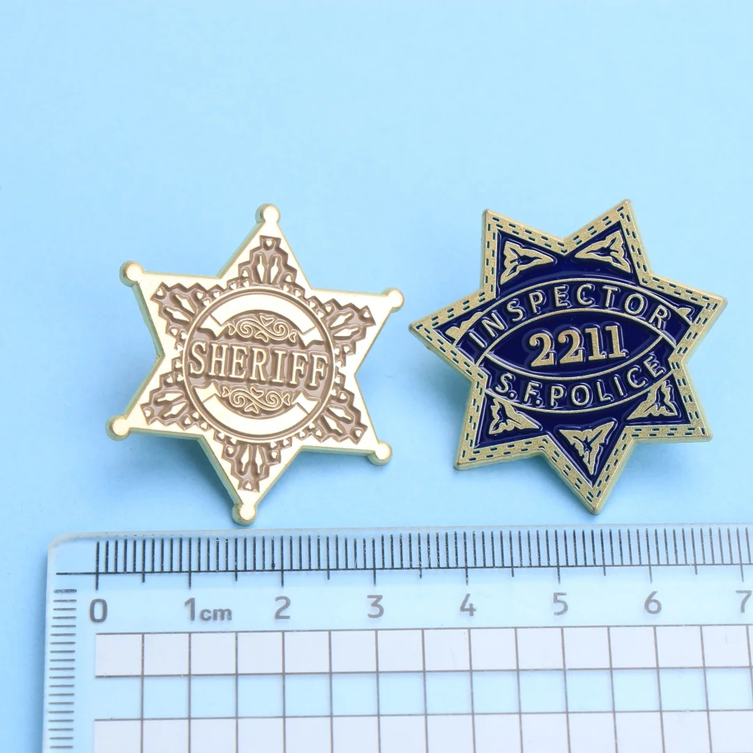 دبابيس المينا شارة شريف والمفتش العتيق - دبابيس طية صدر السترة على شكل نجمة كرتونية لسترة الظهر هدية يمكنك صنعها بنفسك