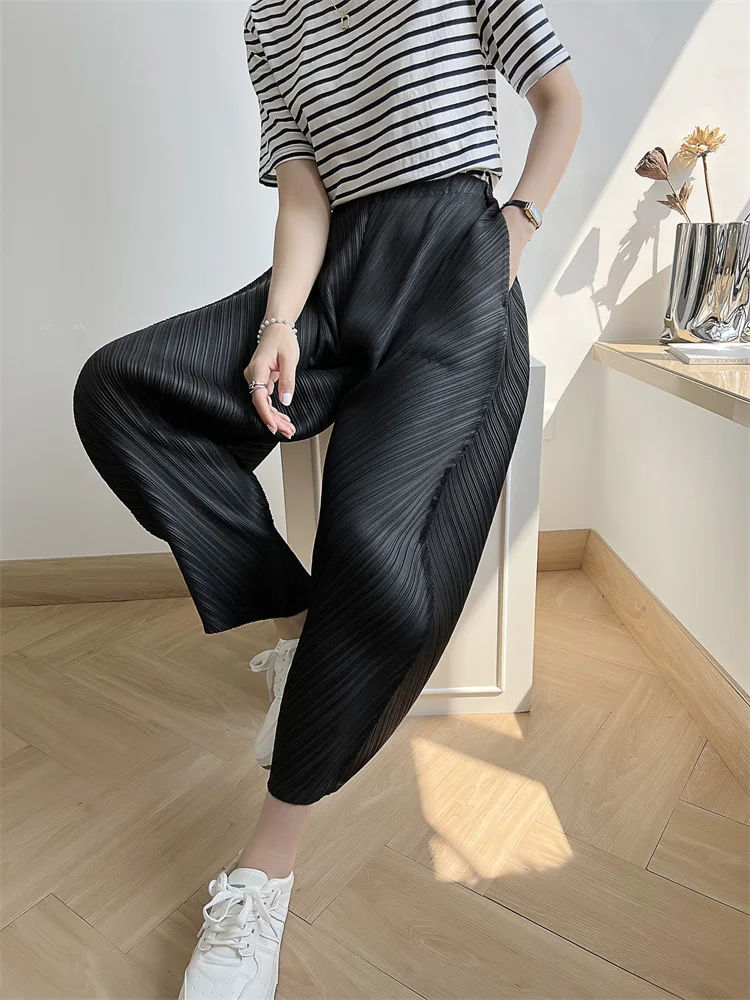 Miyake calça de banana plissada feminina, calça casual de perna larga, streetwear com todos os jogos, nova moda, 2022