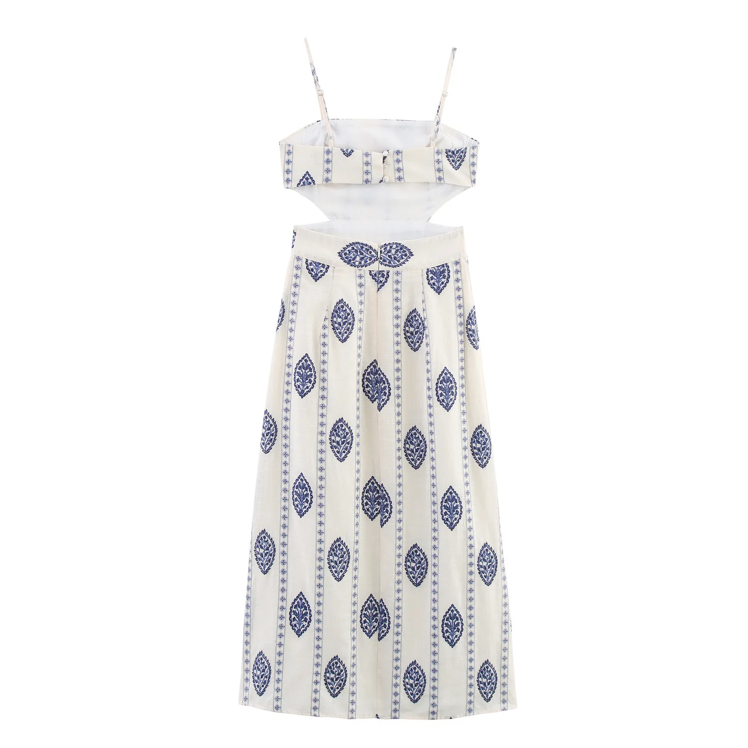 فستان مجوف أنيق مطرز بحمالات فستان طويل للسيدات موضة صيف 2025 على الطراز البوهيمي للعطلات فستان نسائي أنيق عتيق