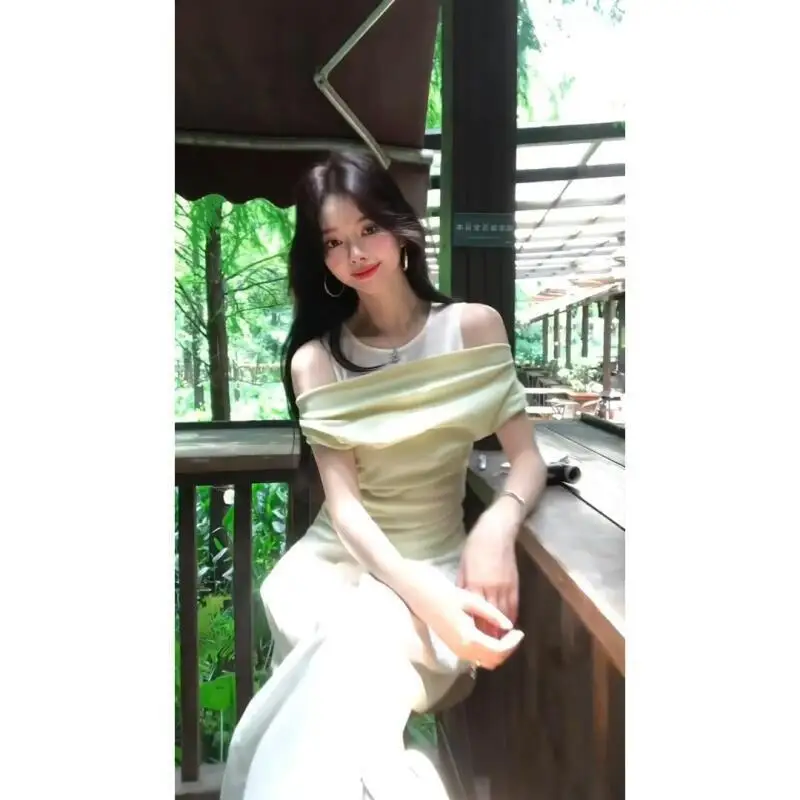 One-Line Collar Tops Best-Selling Matching Loose Wide-Leg Pants Suit Trendy Two-Piece Suit for Women Summer New Style Gentle view 3