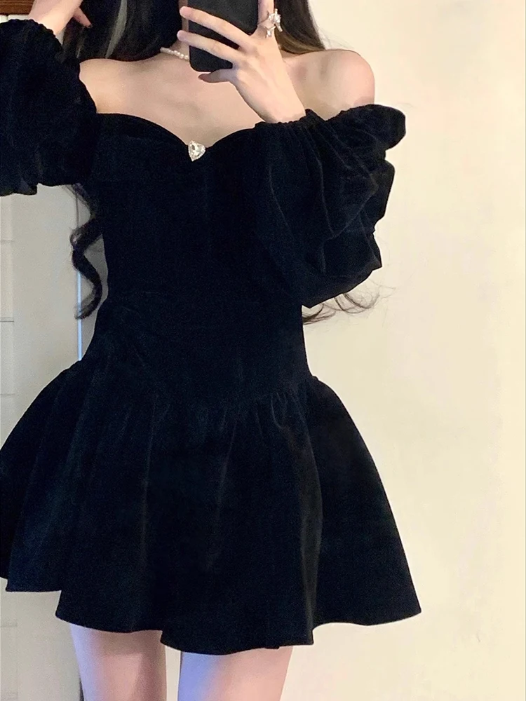 Off Shoulder Velvet Mini Dress Vintage Black Long Sleeve Slim Bow Evening Dresses Puff Sleeve Soft Sexy Pleated Square Neck New