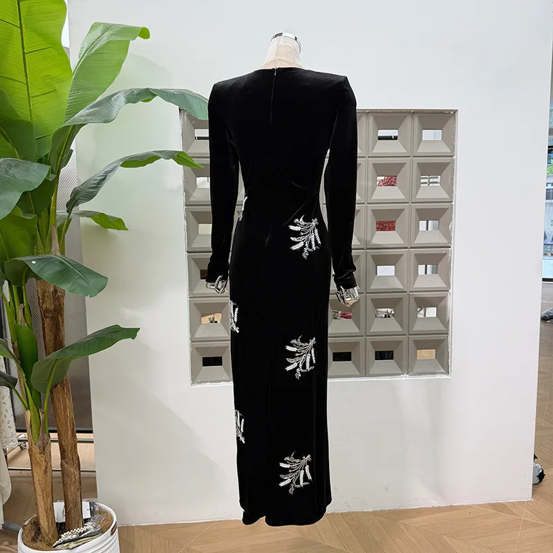 خريف شتاء موضة جديدة التطريز الثقيل الخامس الرقبة سليم صالح المخملية النساء فساتين فاخرة عيد الميلاد حفلة الكرة ثوب السيدات الملابس #3