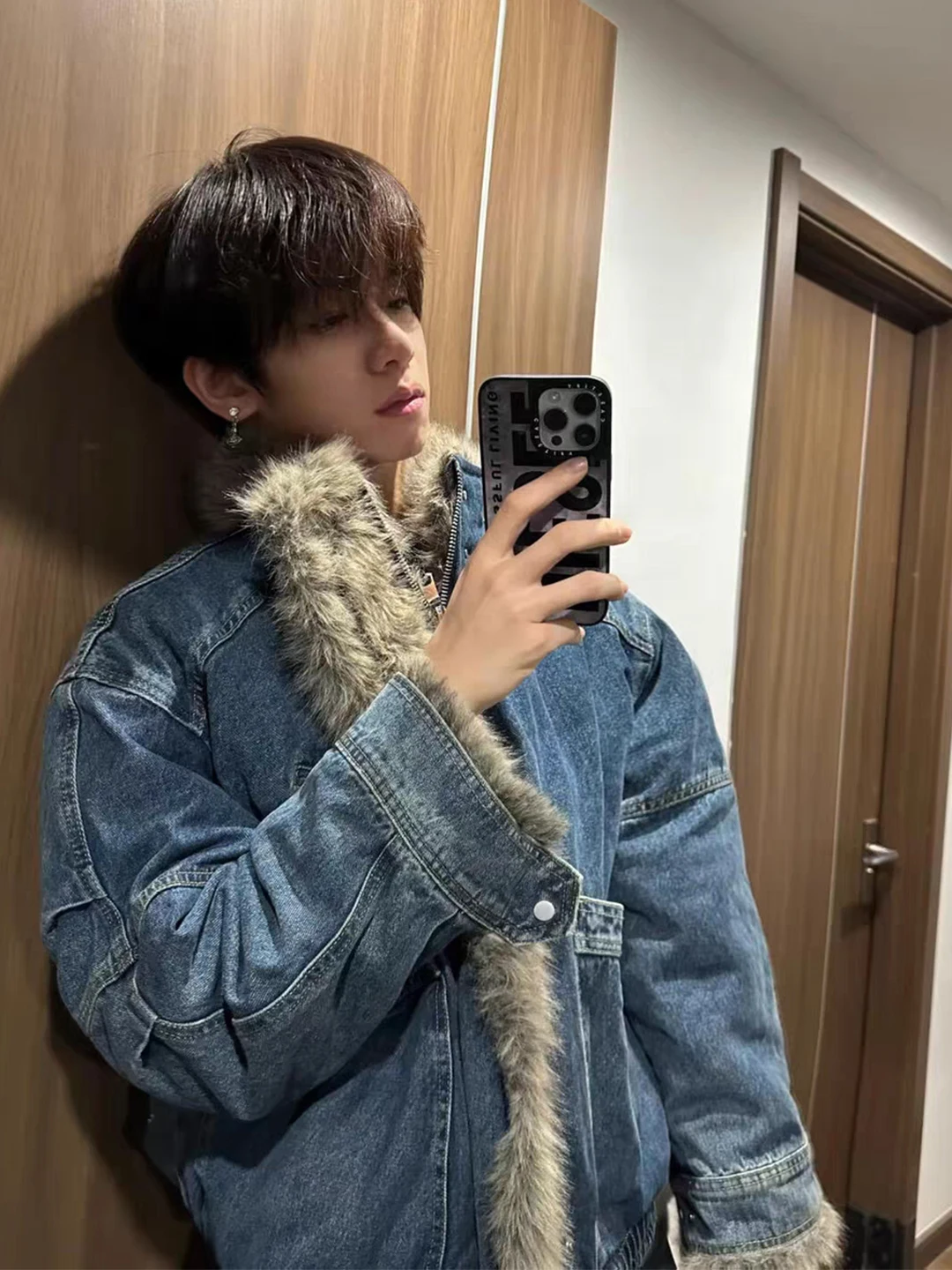 

Thiened Cotton Jaet Men's Winter Warm Casual Sle High Street Mountain Eagle Decoation Heavyweight Boxy ort Wide Coat