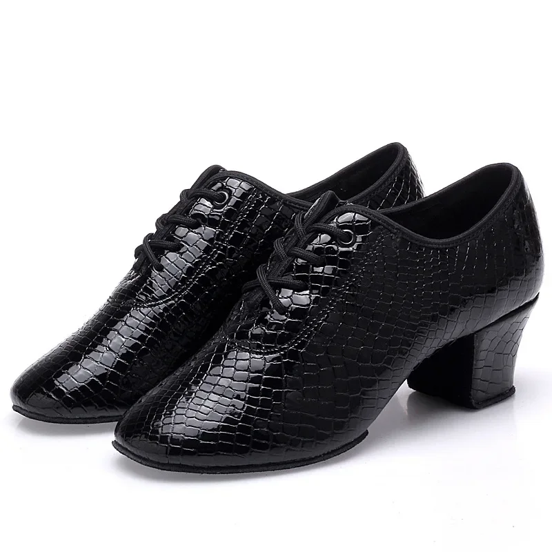 أحذية الرقص النسائية الحديثة، أحذية لاتينية لقاعة الرقص في الأماكن المغلقة والخارجية، أحذية كوريوم ذات نعل ناعم