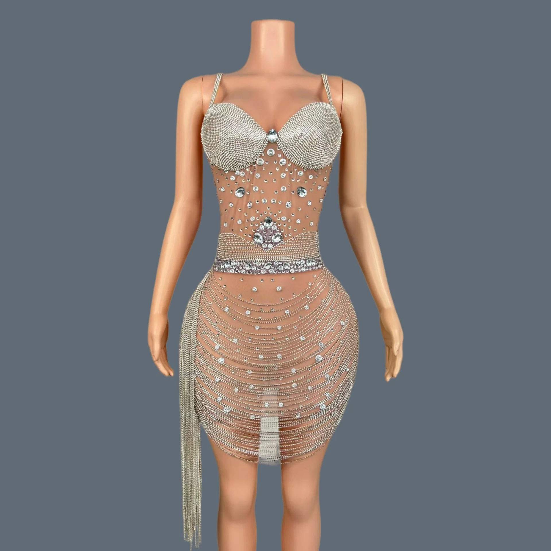 

Women Sparkly Rhinestone See Through Mesh Mini Dress Club Strapless Chains Cocktail Dress Celebrate Party Elegant Outfit Huashu