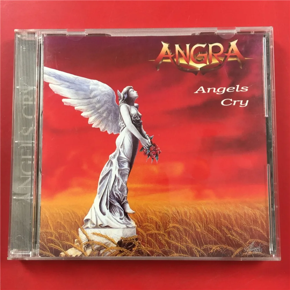CD 'Angels Cry' - Álbum de estudio de Angra, banda de Progressive Power Metal apasionada, Metal neoclásico, Metal brasileño, disco épico.