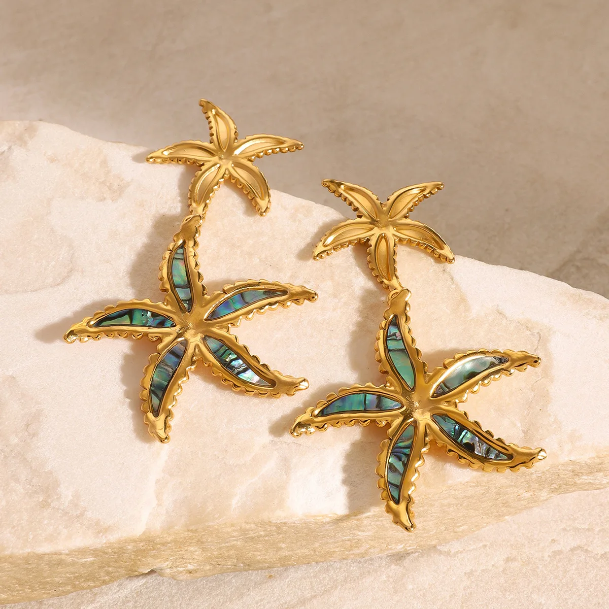 Neue Seestern-Ohrringe im Strandstil, vergoldet, Damen-Modeschmuck, Geschenk, Edelstahl, 2025, neuer Trend