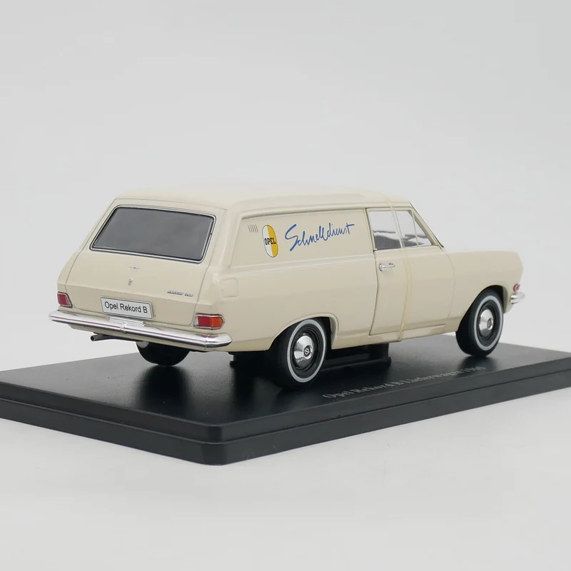 IXO 1:24 Opel Kadett B Lieferwagen 1965 Diecast Car Model Metal Toy Vehicle