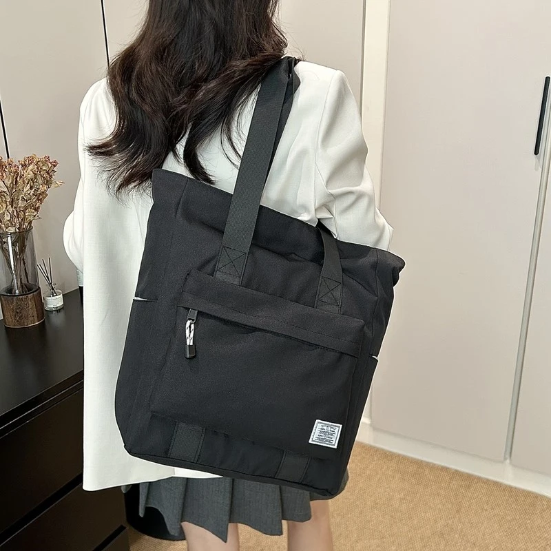 

Men's Large Capacity Handbag Shoulder Bag，Simple and stylish Korean-style casual crossbody bag