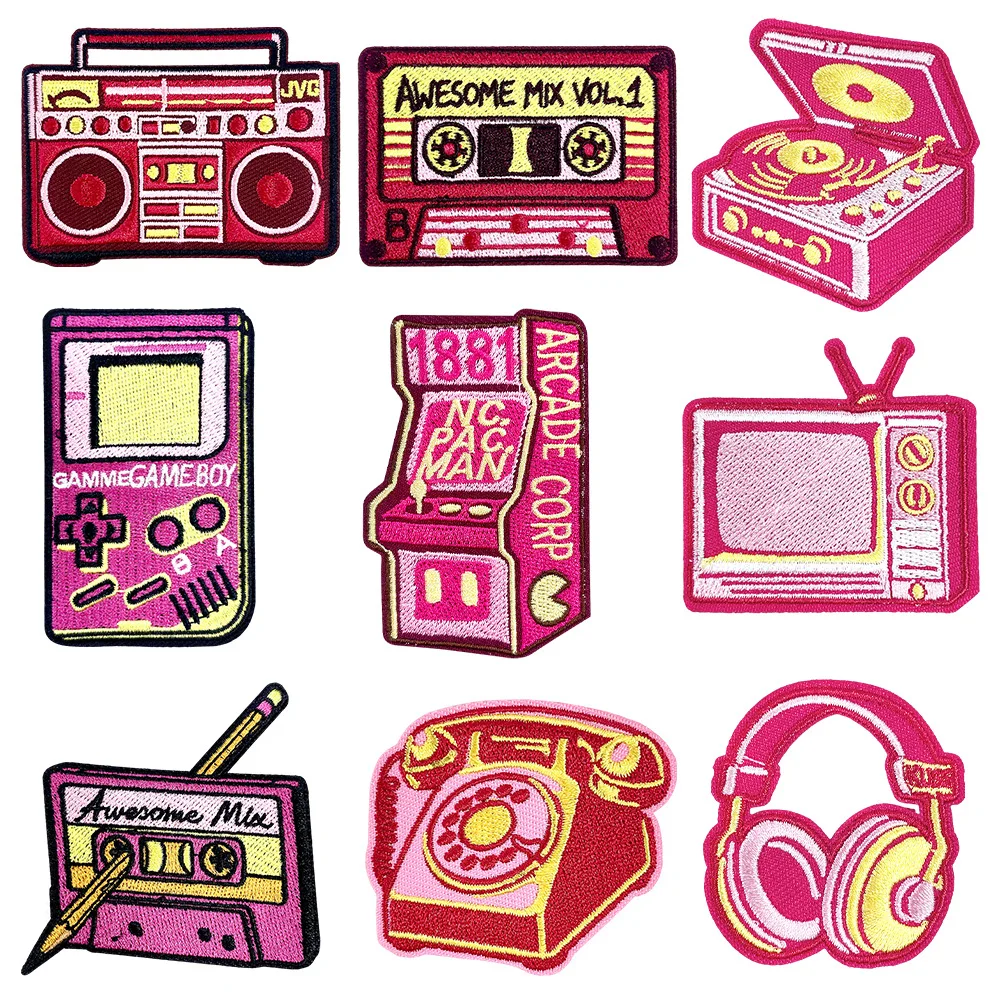 10Pcs Retro Vintage Electronics Embroidery Iron On Patches,Gameboy Radio Record Player Applique for Clothes Trucker Hat DIY Deco